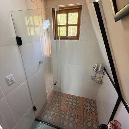 Chale Canto Da Mata - Com Piscina E Cafe Da Manha Sapucaí-Mirim Exterior photo