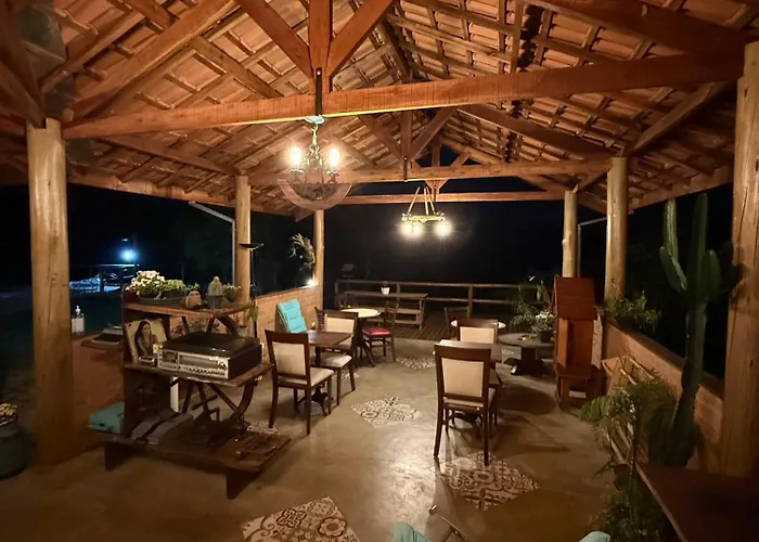 Chale Canto Da Mata - Com Piscina E Cafe Da Manha